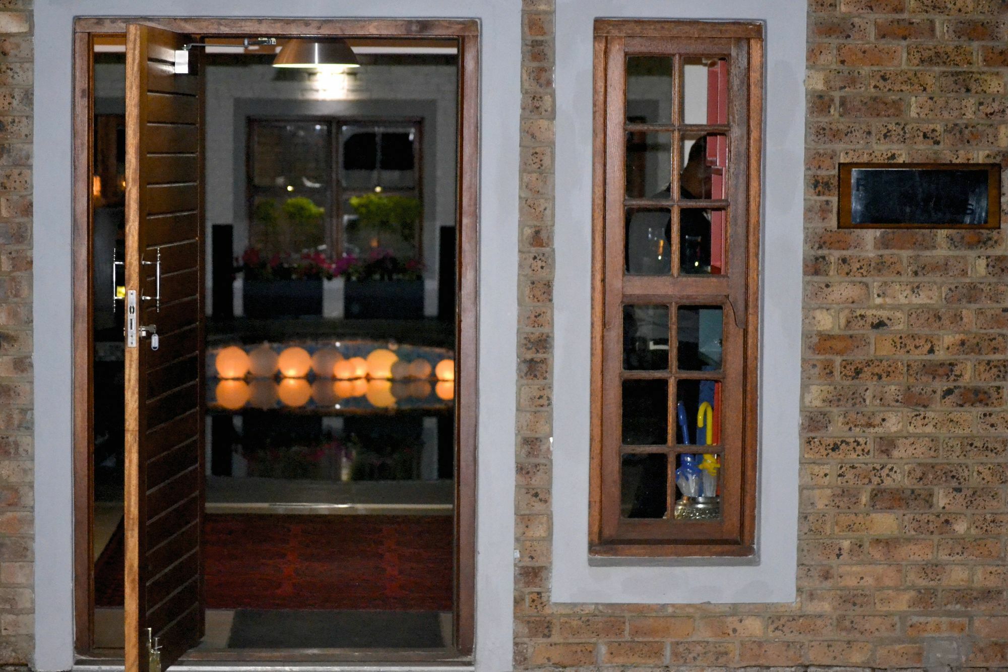 Yalla Yalla Boutique Hotel Witbank Exterior foto